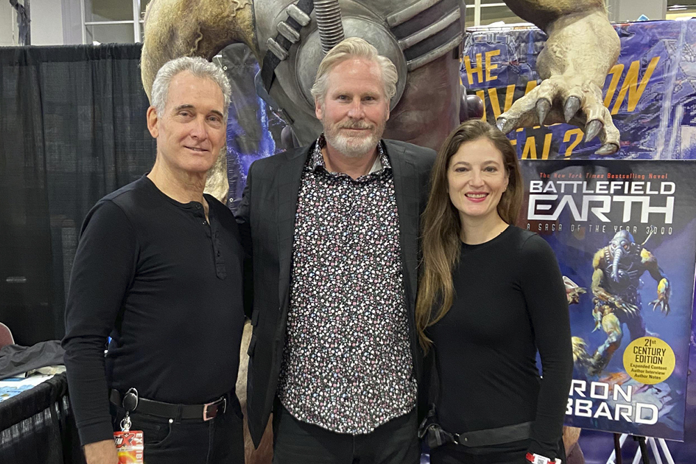 Dan Farr with Emily and John Goodwin at FanX